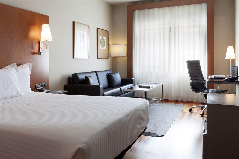 Ac Hotel Aravaca By Marriott Мадрид Екстериор снимка