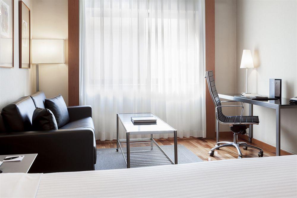 Ac Hotel Aravaca By Marriott Мадрид Екстериор снимка