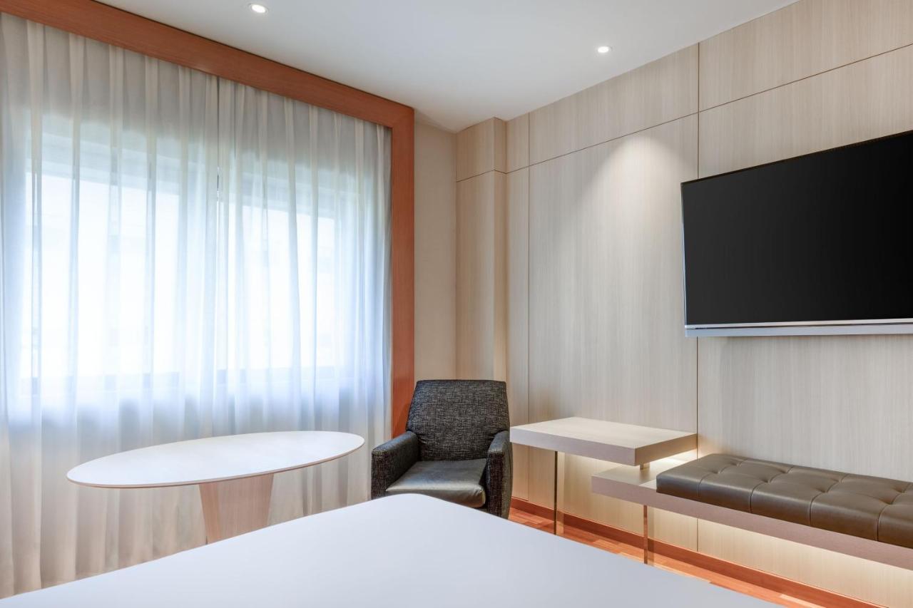 Ac Hotel Aravaca By Marriott Мадрид Екстериор снимка