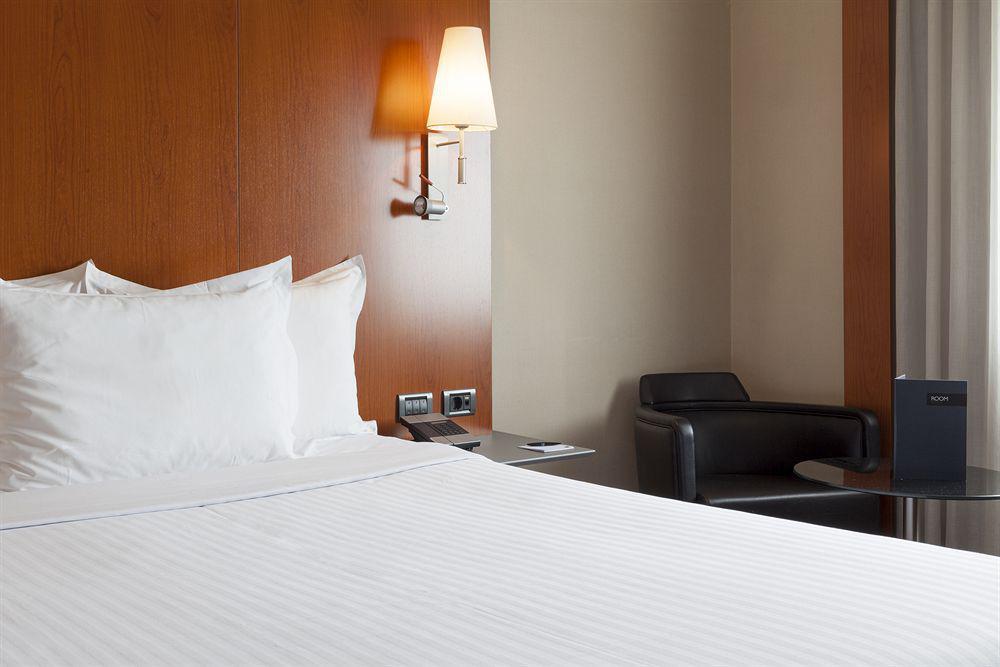 Ac Hotel Aravaca By Marriott Мадрид Екстериор снимка